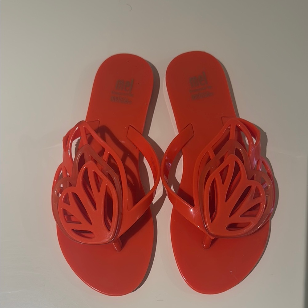 Mel by Melissa Red Sandals with Elegant Cut-Out Design